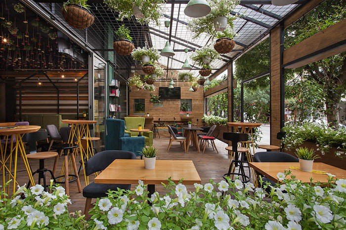 Tư vấn thiết kế quán cafe sân vườn giá rẻ hiệu quả cao